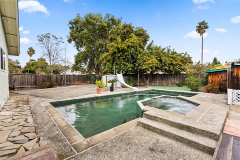 A home in Redwood Shores