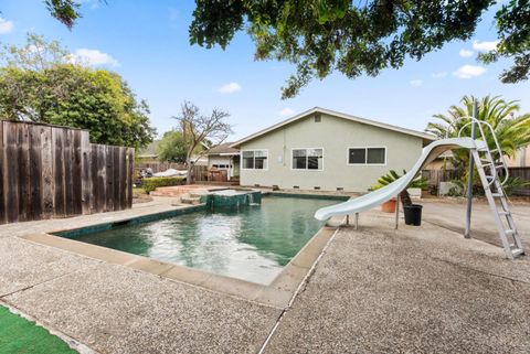 A home in Redwood Shores