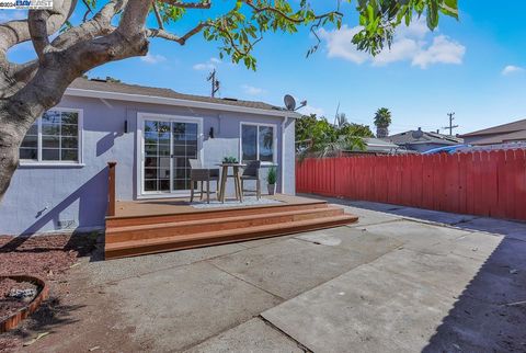 A home in San Leandro