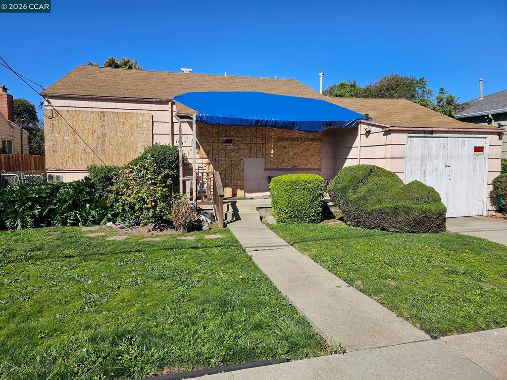 Photo of 659 31St St, Richmond, CA 94804 (MLS # 41126929)
