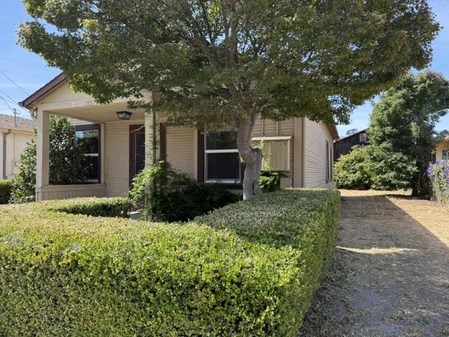 Photo of 305 Fourth Street, San Juan Bautista, CA 95045 (MLS # ML82058088)