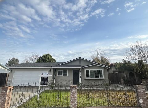 Photo of 16012 Julie Lane, Lathrop, CA 95330 (MLS # ML82029839)