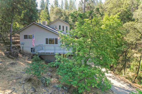 A home in Groveland