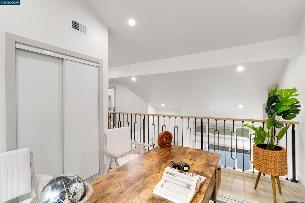 Photo of 2244 Grouse Way, Union City, CA 94587 (MLS # 41131646)