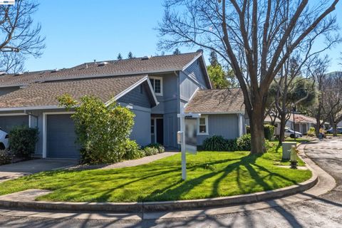 Photo of 4159 Amberwood Cir, Pleasanton, CA 94588 (MLS # 41128271)