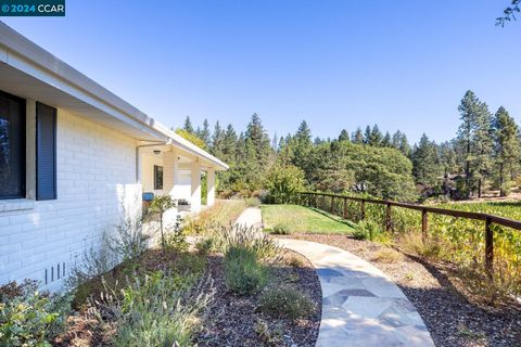 A home in Angwin