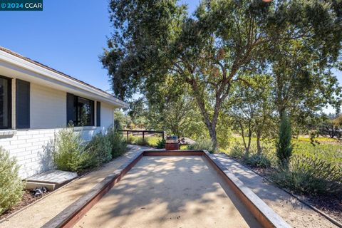 A home in Angwin