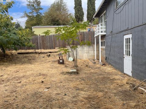 A home in Clearlake