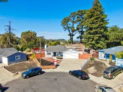 A home in Pinole