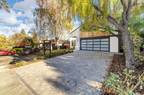 A home in Menlo Park