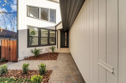 A home in Menlo Park