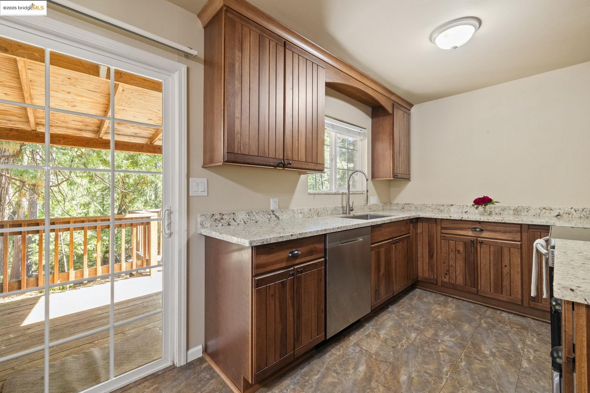 Twain Harte, California 95383, United States, 2 Bedrooms Bedrooms, ,2 BathroomsBathrooms,Residential,Active,169378