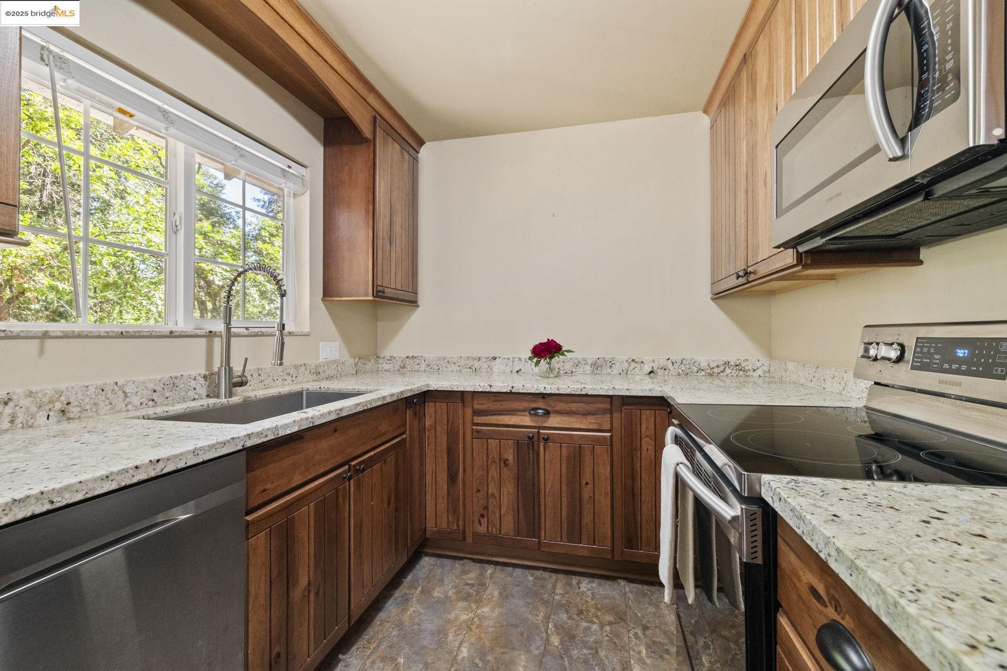 Twain Harte, California 95383, United States, 2 Bedrooms Bedrooms, ,2 BathroomsBathrooms,Residential,Active,169378