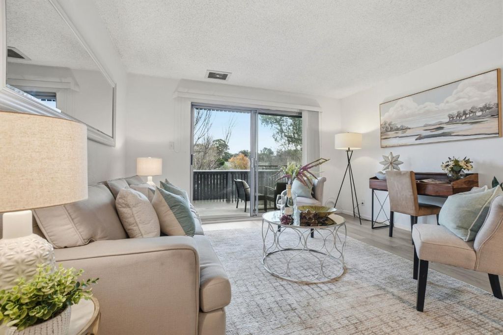 Photo of 101 Piccadilly Place #D, San Bruno, CA 94066 (MLS # ML82030584)