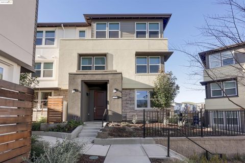 A home in San Ramon