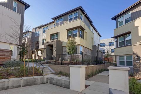 A home in San Ramon