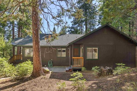 A home in Pinecrest