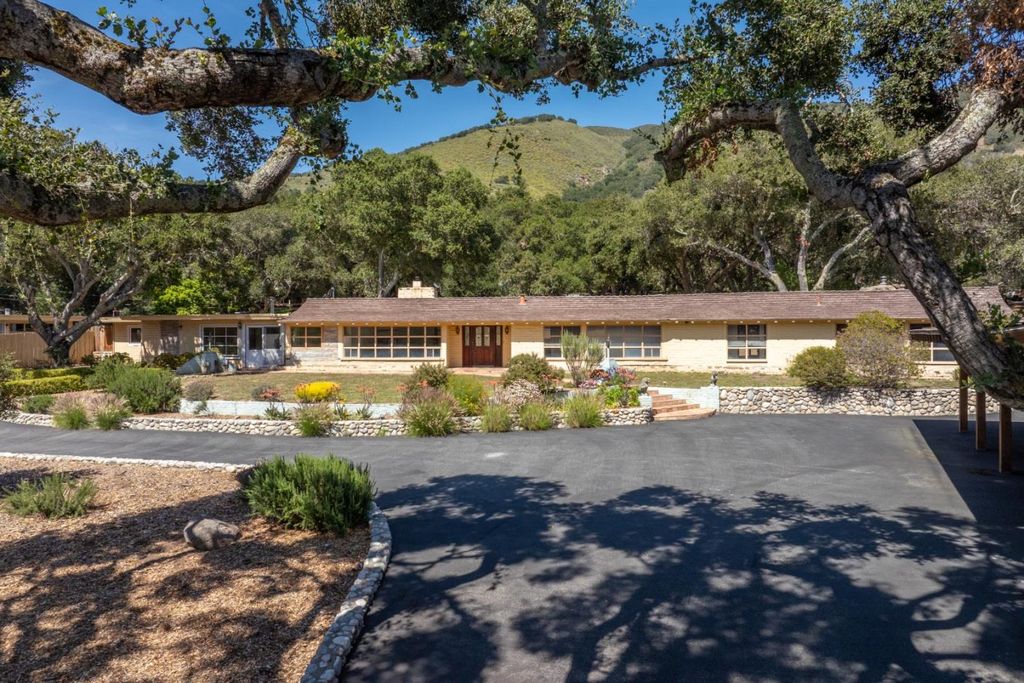 Photo of 72 Los Laureles Grade, Carmel Valley, CA 93924 (MLS # ML82048015)