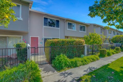 A home in Union City