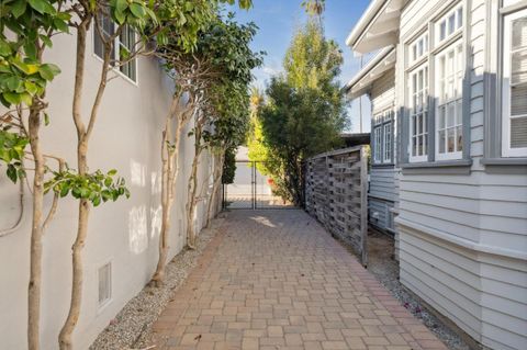 A home in Burlingame