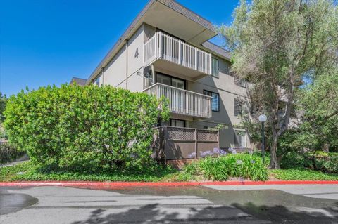 A home in San Bruno