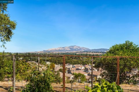 A home in San Ramon