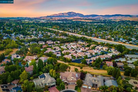 A home in San Ramon