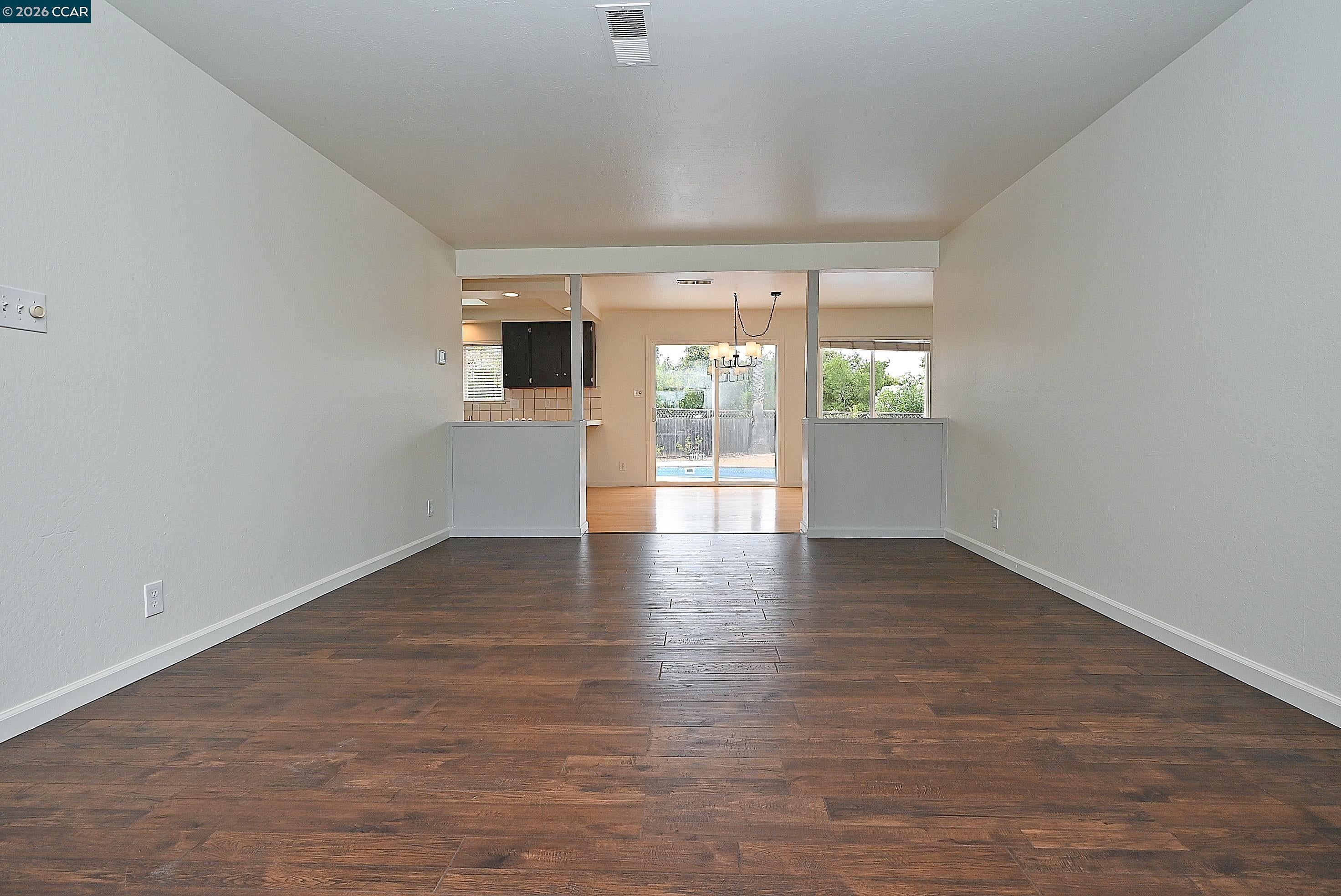 21 Eric Ct