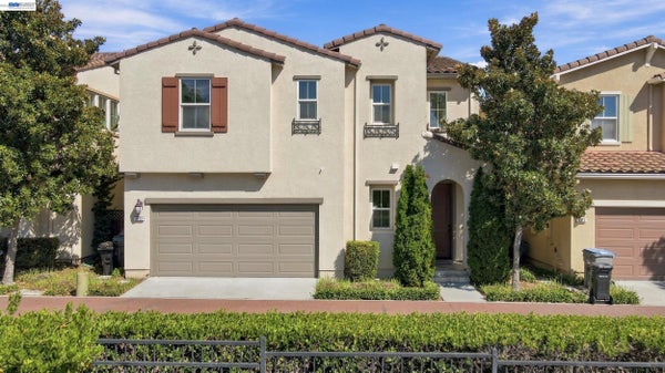 5372 CHESBRO AVE, SAN JOSE, CA 95123 - Image 76c19fe0db67f28e24320b51c600111b/3647327092