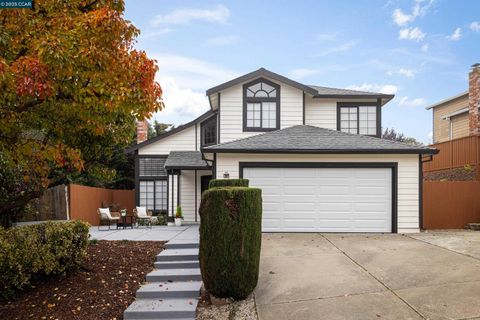 Photo of 397 Seahorse Dr., Vallejo, CA 94541 (MLS # 41118849)