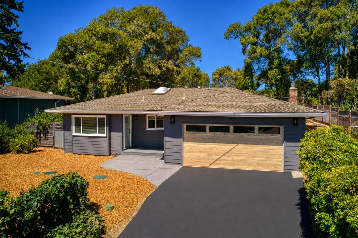 Photo 1 of 23 — 151 Siesta Drive, Aptos, CA 95003