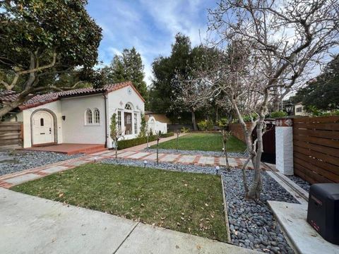 A home in Palo Alto