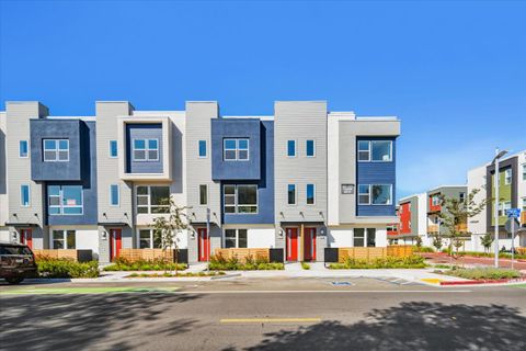 A home in Foster City