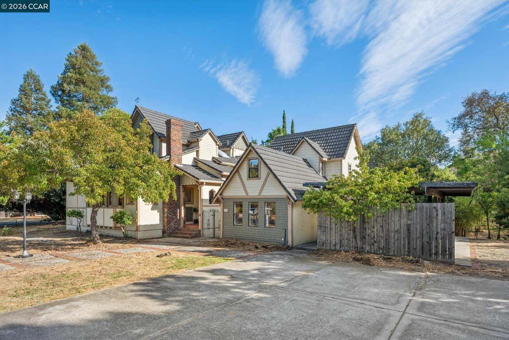 Photo of 3386 Cowell Rd, Concord, CA 94518 (MLS # 41145890)