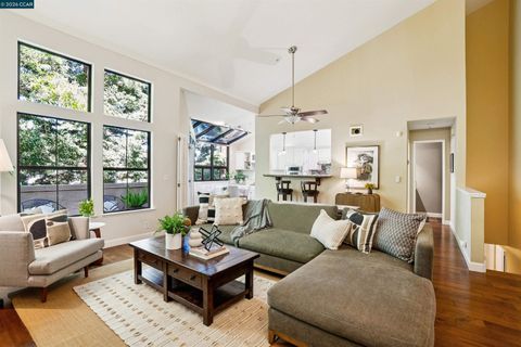 Photo of 3279 Mt Diablo Ct #20, Lafayette, CA 94549 (MLS # 41125449)