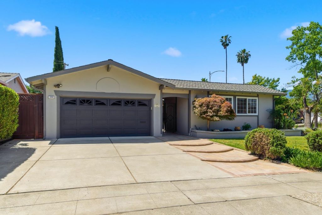 Photo of 1040 Fleetwood Drive, San Jose, CA 95120 (MLS # ML82047160)