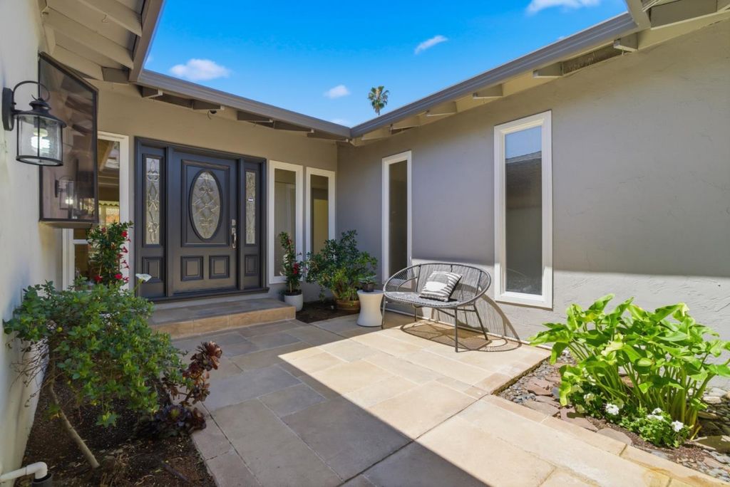 Photo of 1040 Fleetwood Drive, San Jose, CA 95120 (MLS # ML82047160)