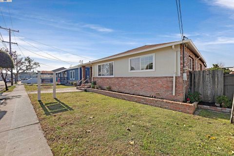 A home in San Leandro