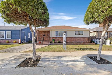 A home in San Leandro