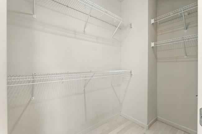 Hayward, California 94541, United States, 4 Bedrooms Bedrooms, ,3 BathroomsBathrooms,Residential,Active,214351