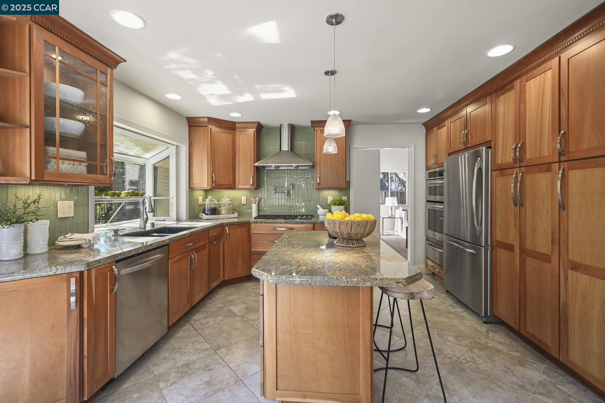 San Ramon, California 94582, United States, 4 Bedrooms Bedrooms, ,3 BathroomsBathrooms,Residential,Active,206823