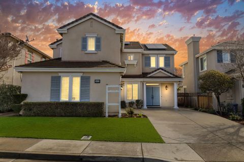 5621 Maymont Lane Dublin CA 94568