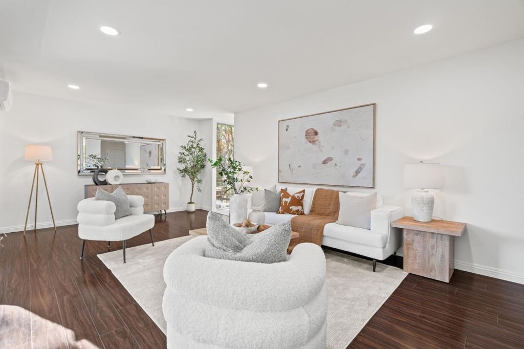 Photo of 455 Grant Avenue #8, Palo Alto, CA 94306 (MLS # ML82026267)