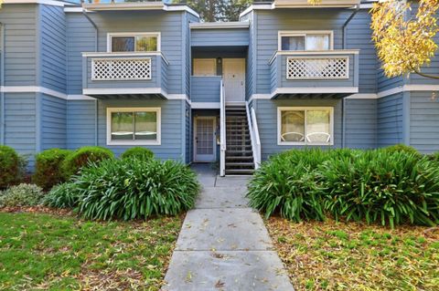 Photo of 1494 Four Oaks Circle, San Jose, CA 95131 (MLS # ML82027809)