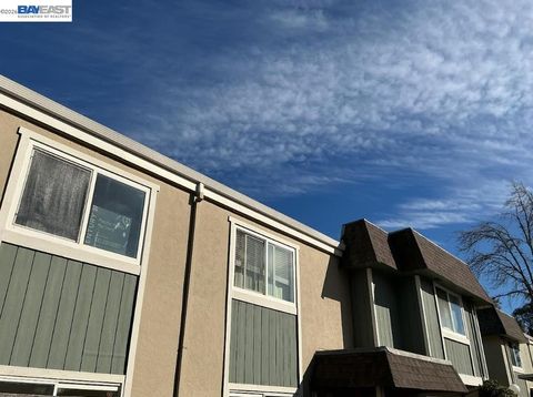 Photo of 1366 Callen St #C, Vacaville, CA 95688 (MLS # 41125567)