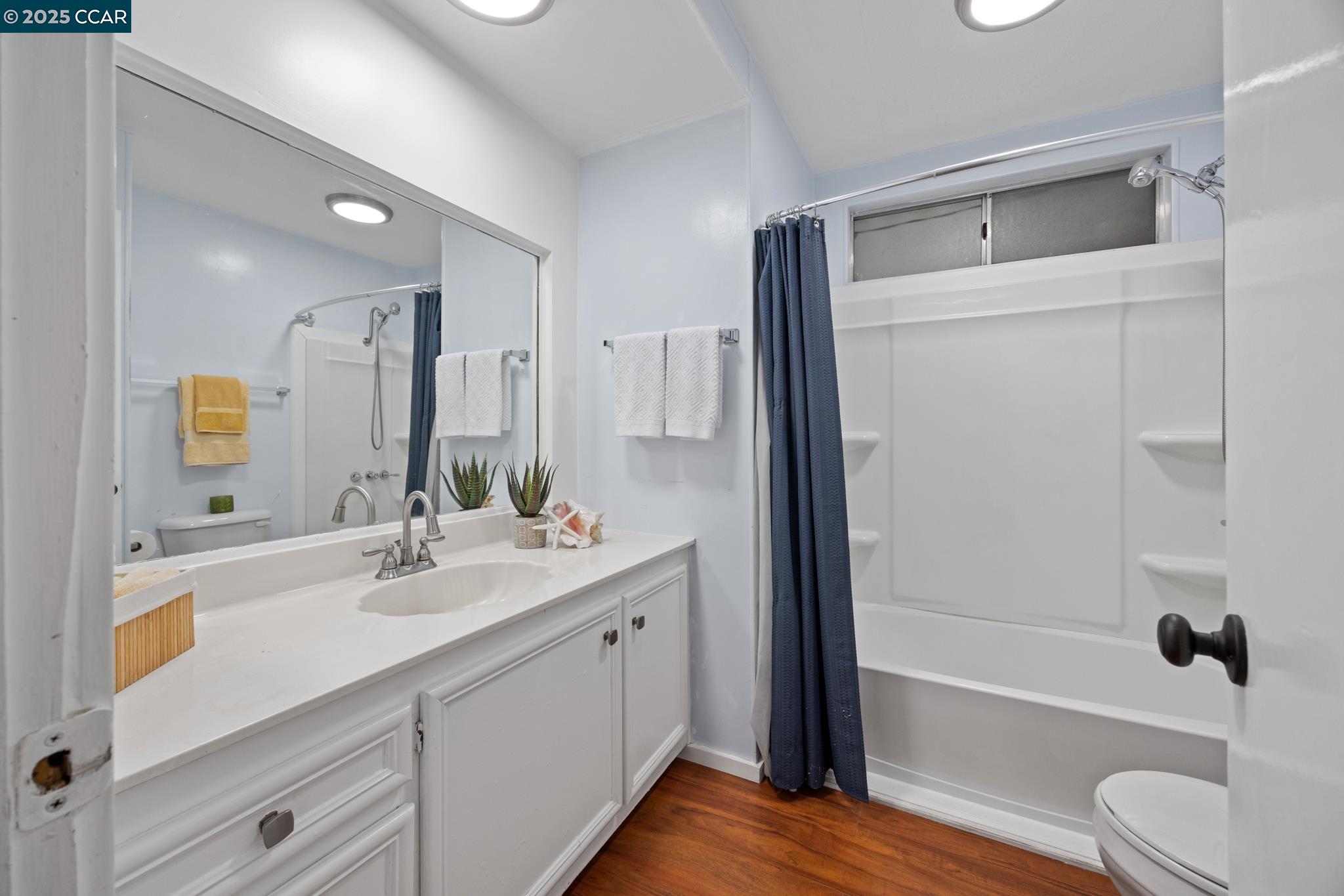 Antioch, California 94509, United States, 2 Bedrooms Bedrooms, ,2 BathroomsBathrooms,Residential,Pending,20730