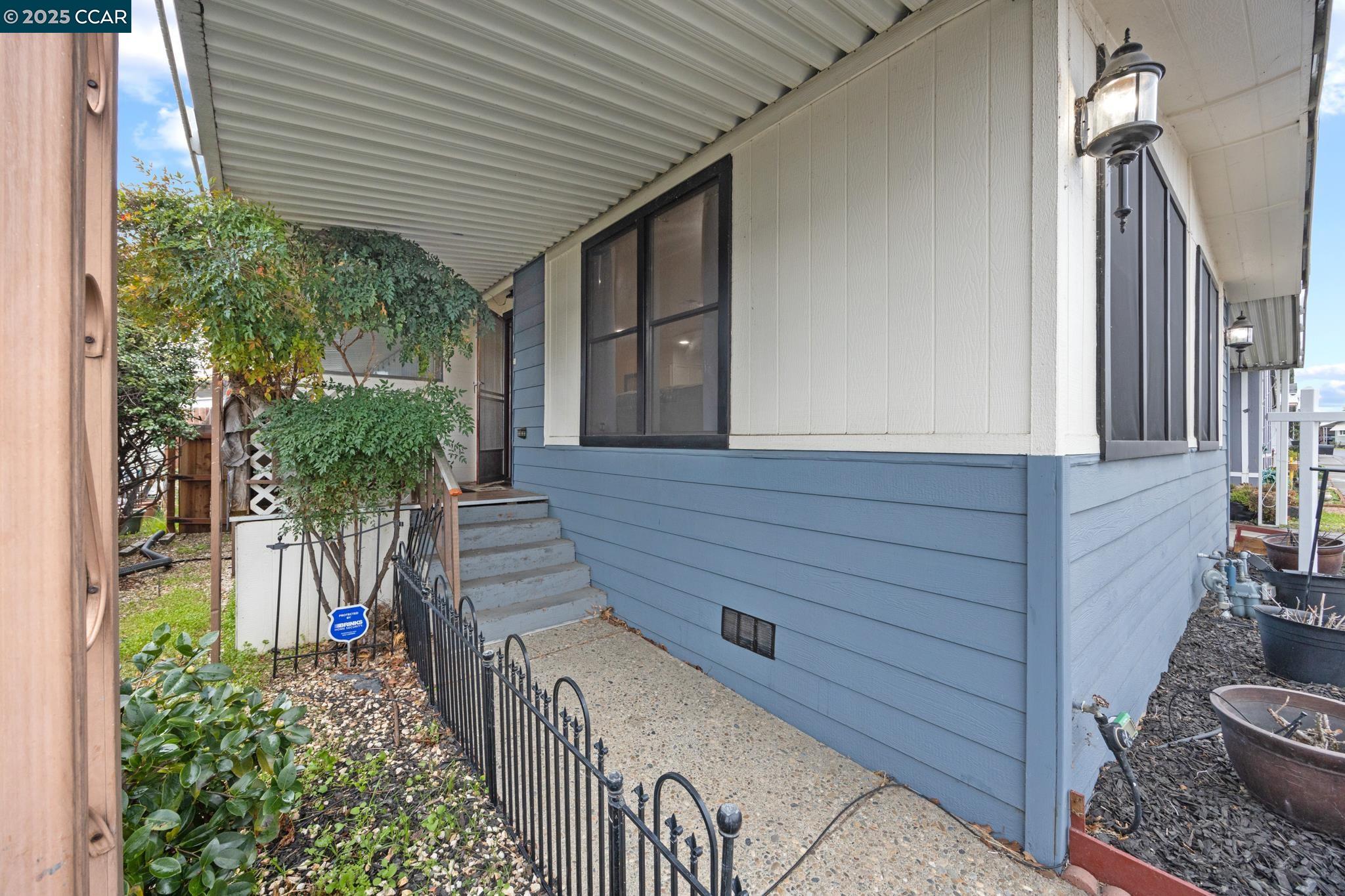 Antioch, California 94509, United States, 2 Bedrooms Bedrooms, ,2 BathroomsBathrooms,Residential,Pending,20730