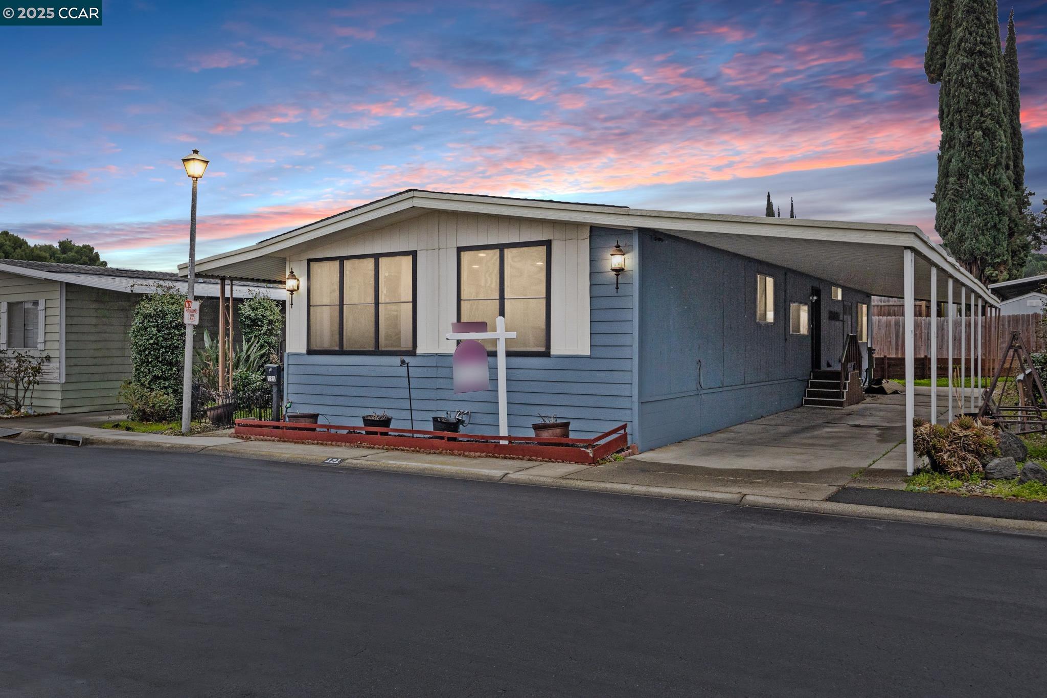 Antioch, California 94509, United States, 2 Bedrooms Bedrooms, ,2 BathroomsBathrooms,Residential,Pending,20730