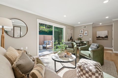 Photo of 2133 Tice Creek #4, Walnut Creek, CA 94595 (MLS # 41120578)