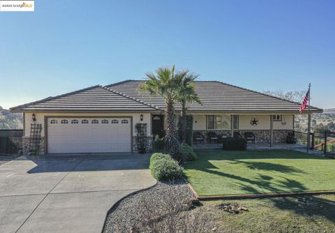 A home in La Grange